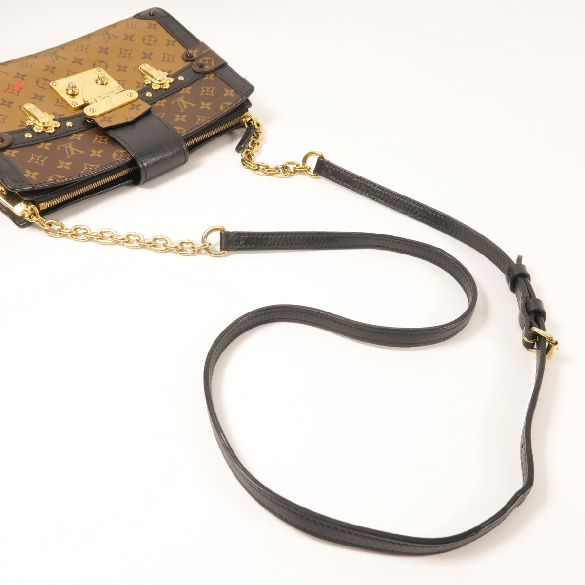 Louis Vuitton Trunk · Monogram Reverse