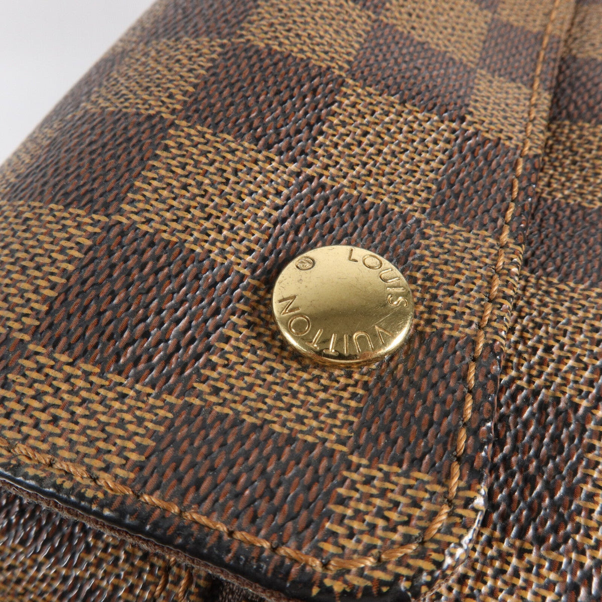 Louis Vuitton Naviglio · Damier