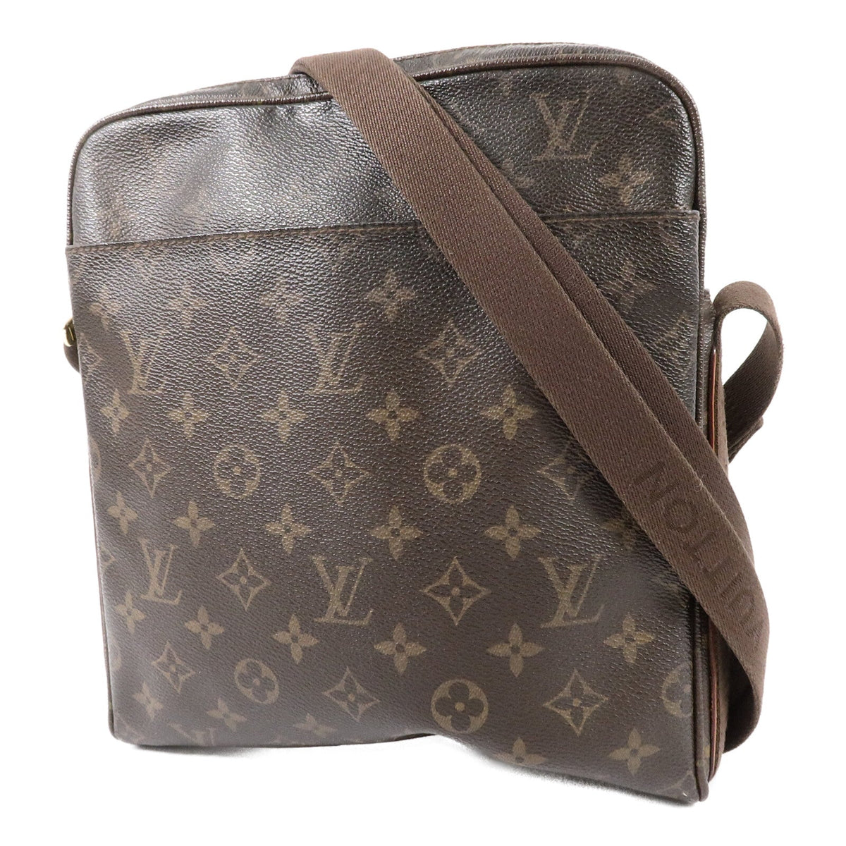 Louis Vuitton Trotteur Beaubourg · Monogram