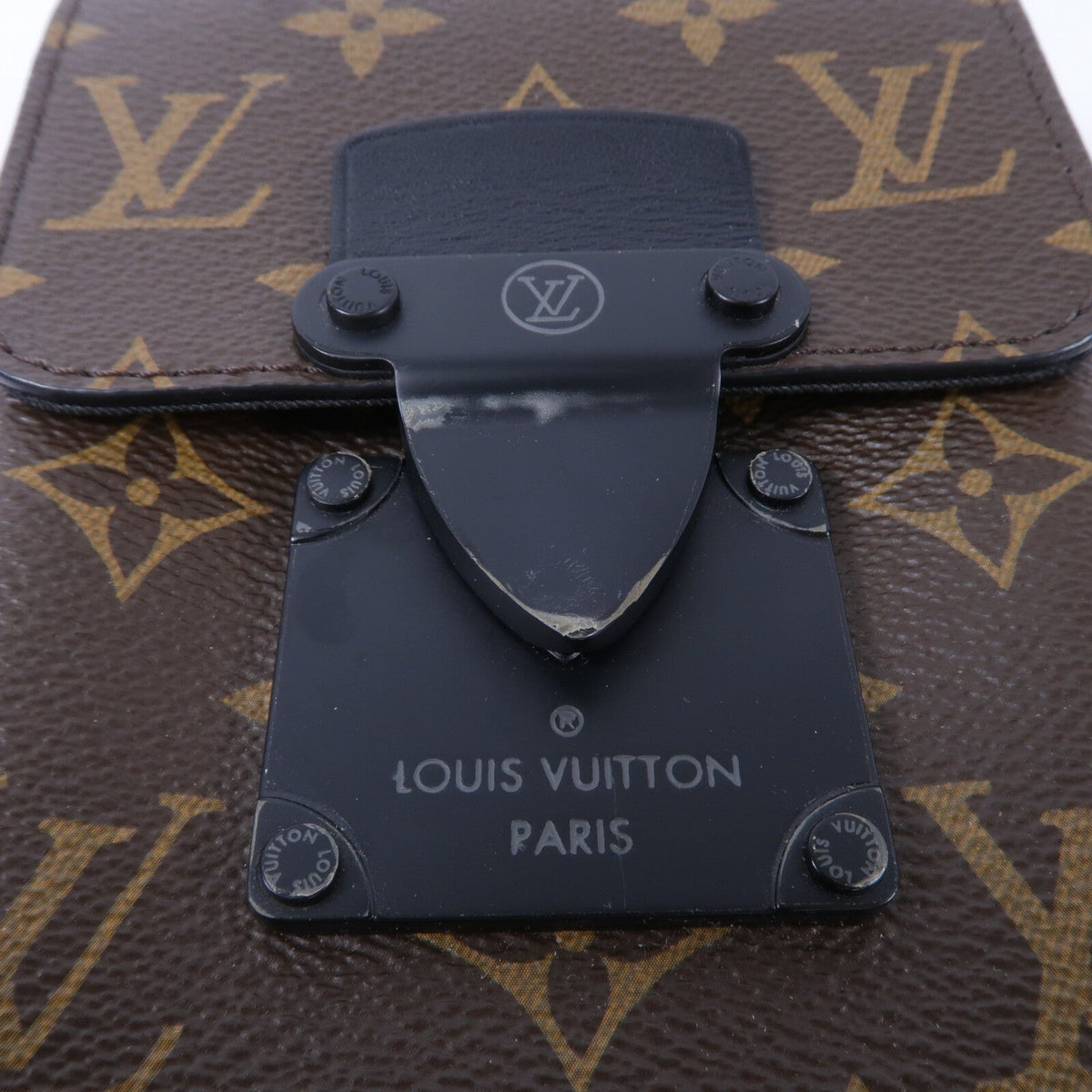 Louis Vuitton S-Lock · Monogram Macassar