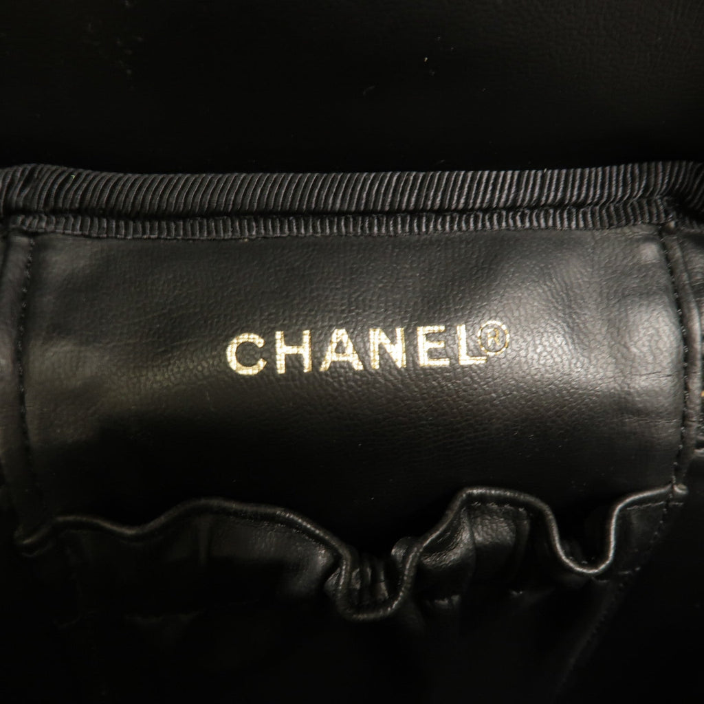Chanel CC Vintage Vanity · Calfskin