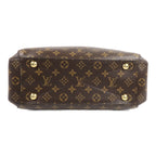 Louis Vuitton Montaigne MM · Monogram