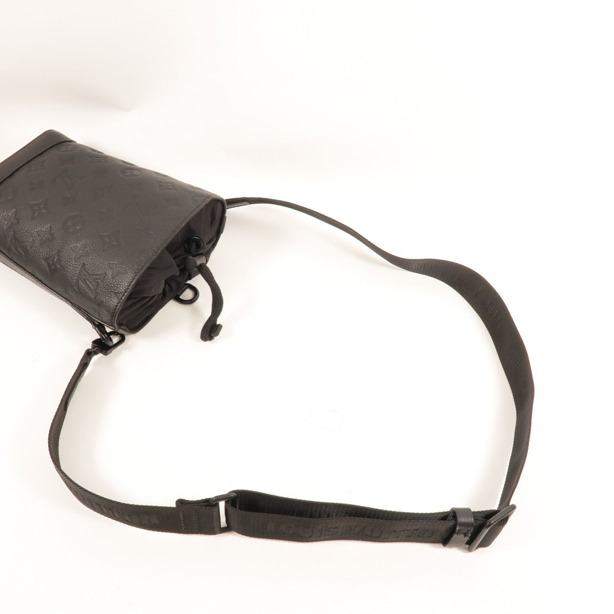Louis Vuitton Noe Sling · Monogram Shadow