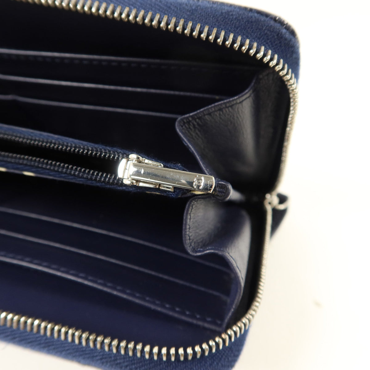 Chanel CC · Calfskin Long Wallet