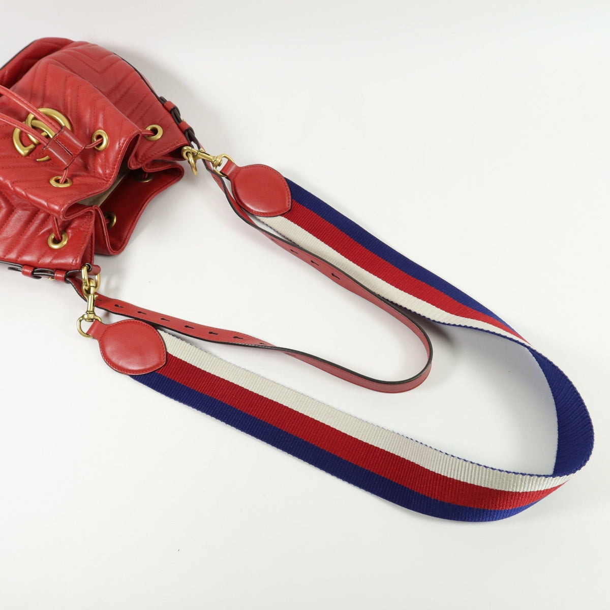 Gucci GG Marmont Bucket · Calfskin