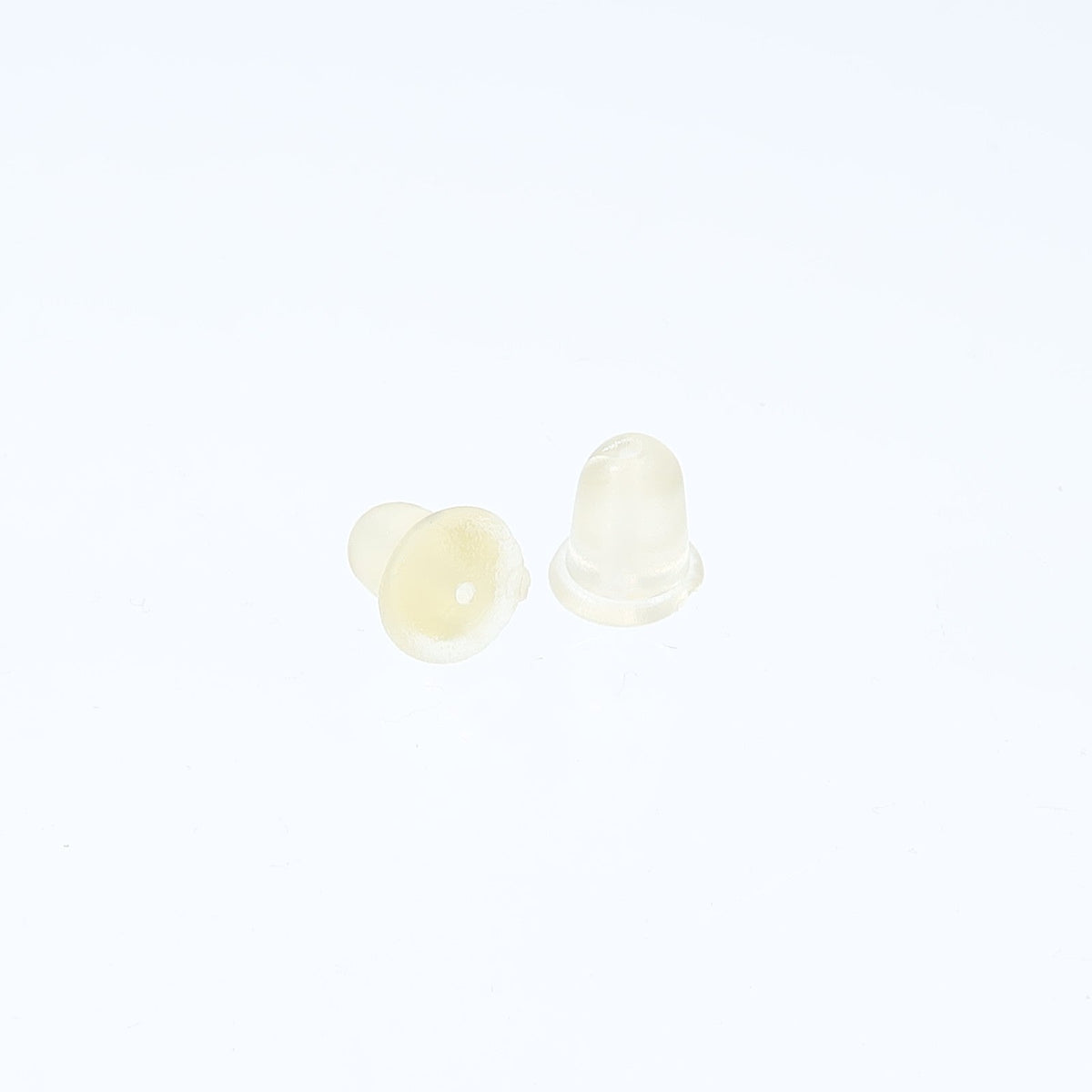 Gucci · 18K White Gold Earrings