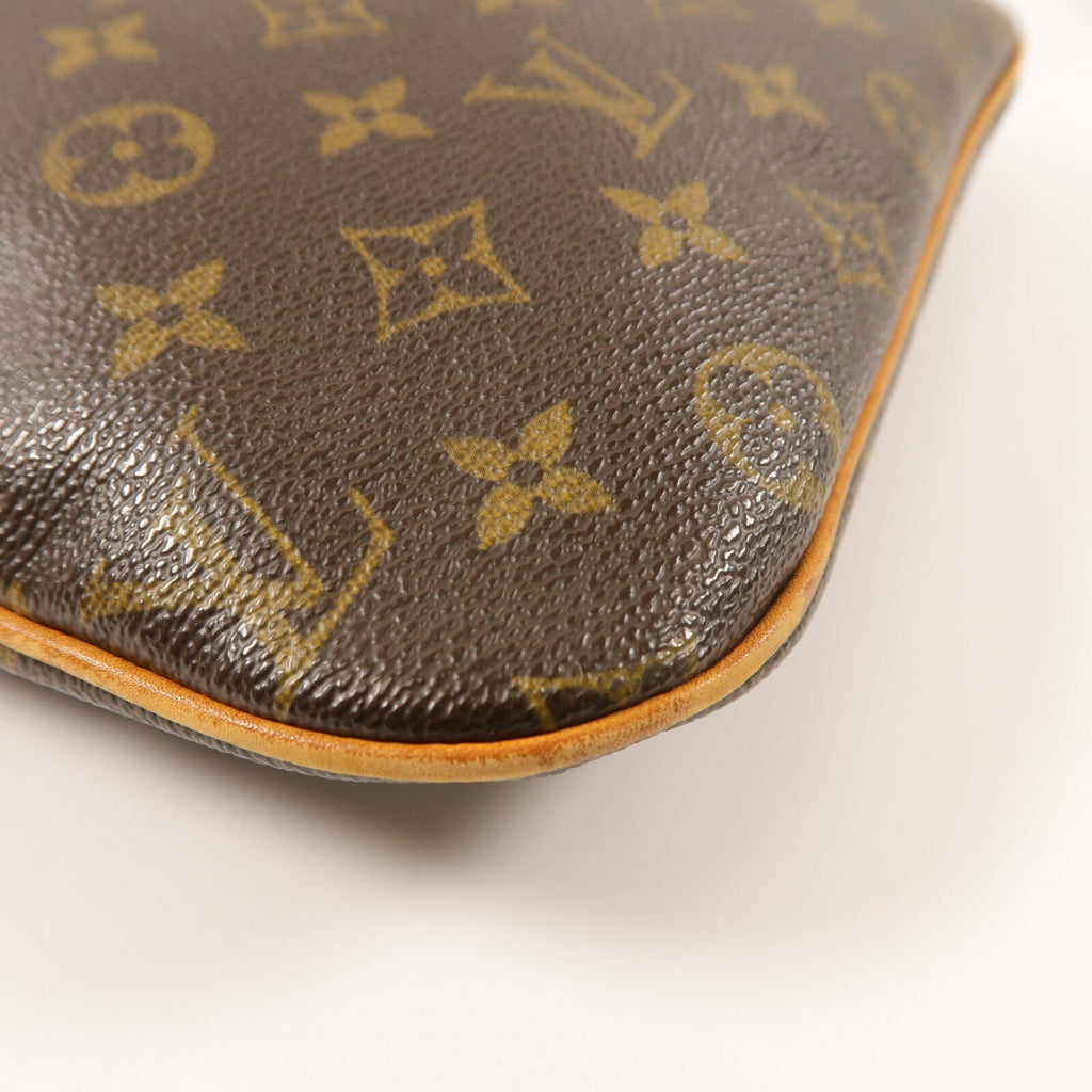 Louis Vuitton Pochette Bosphore · Monogram