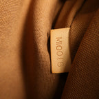 Louis Vuitton Pochette Bosphore · Monogram