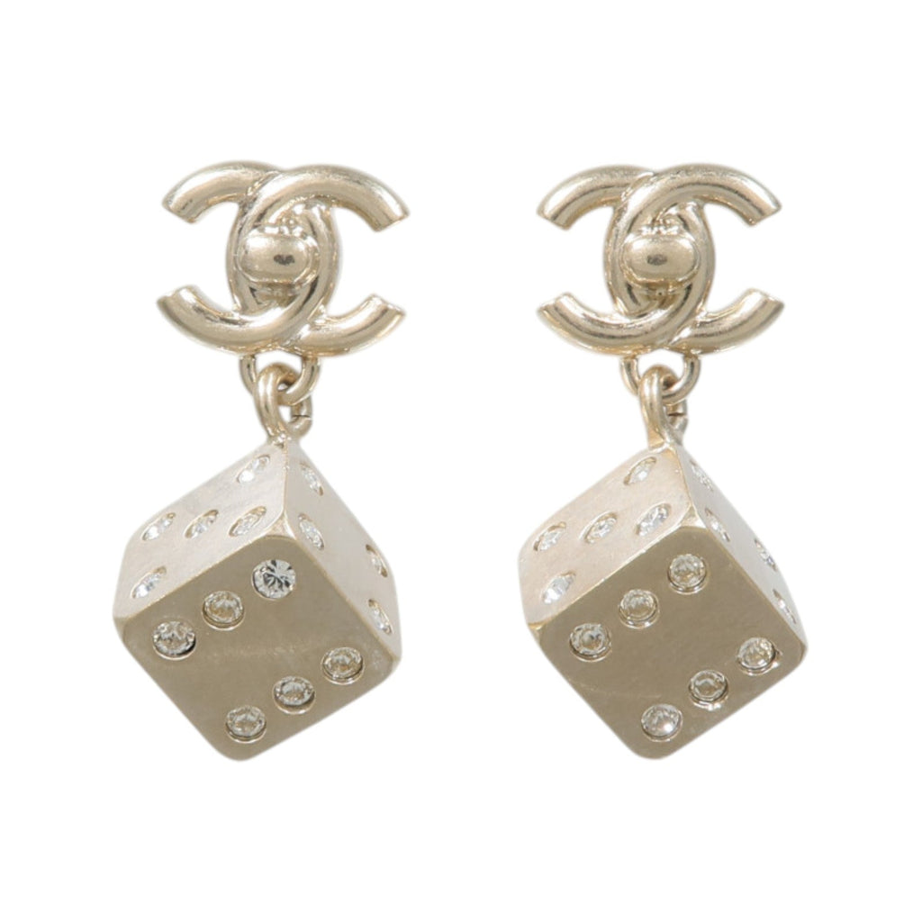 CHANEL CC Earrings · Metal
