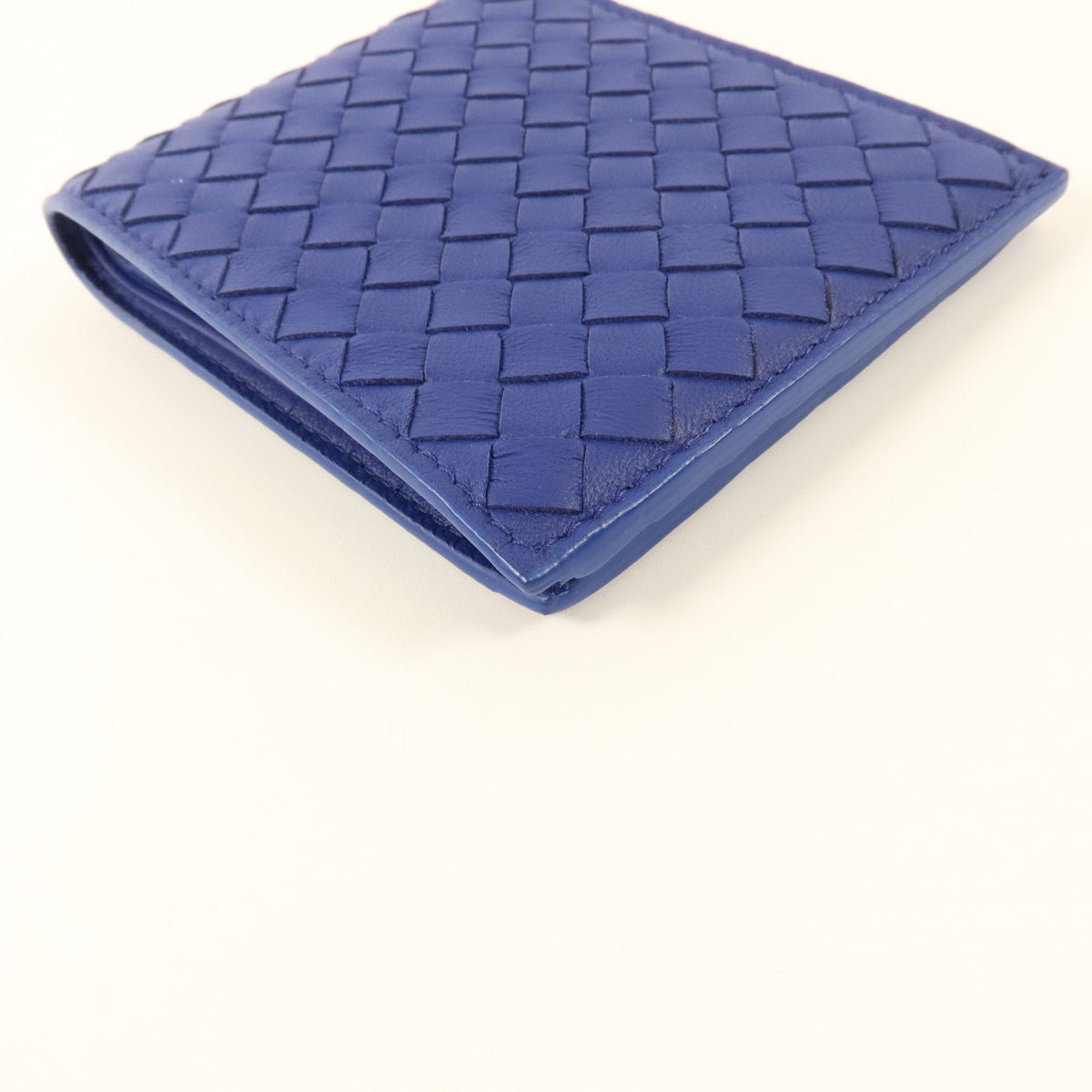 Bottega Veneta Bifold · Intrecciato Leather