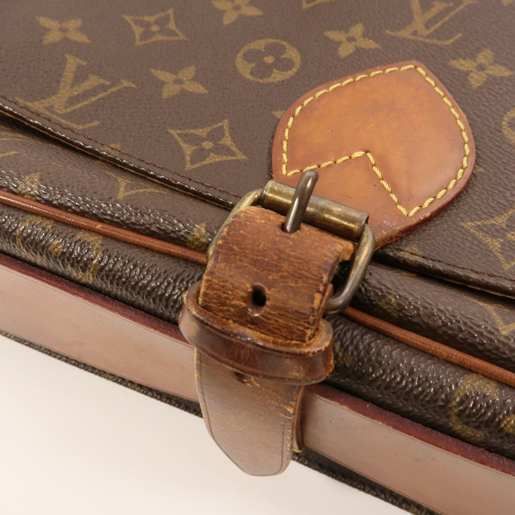Louis Vuitton Cartouchiere GM · Monogram