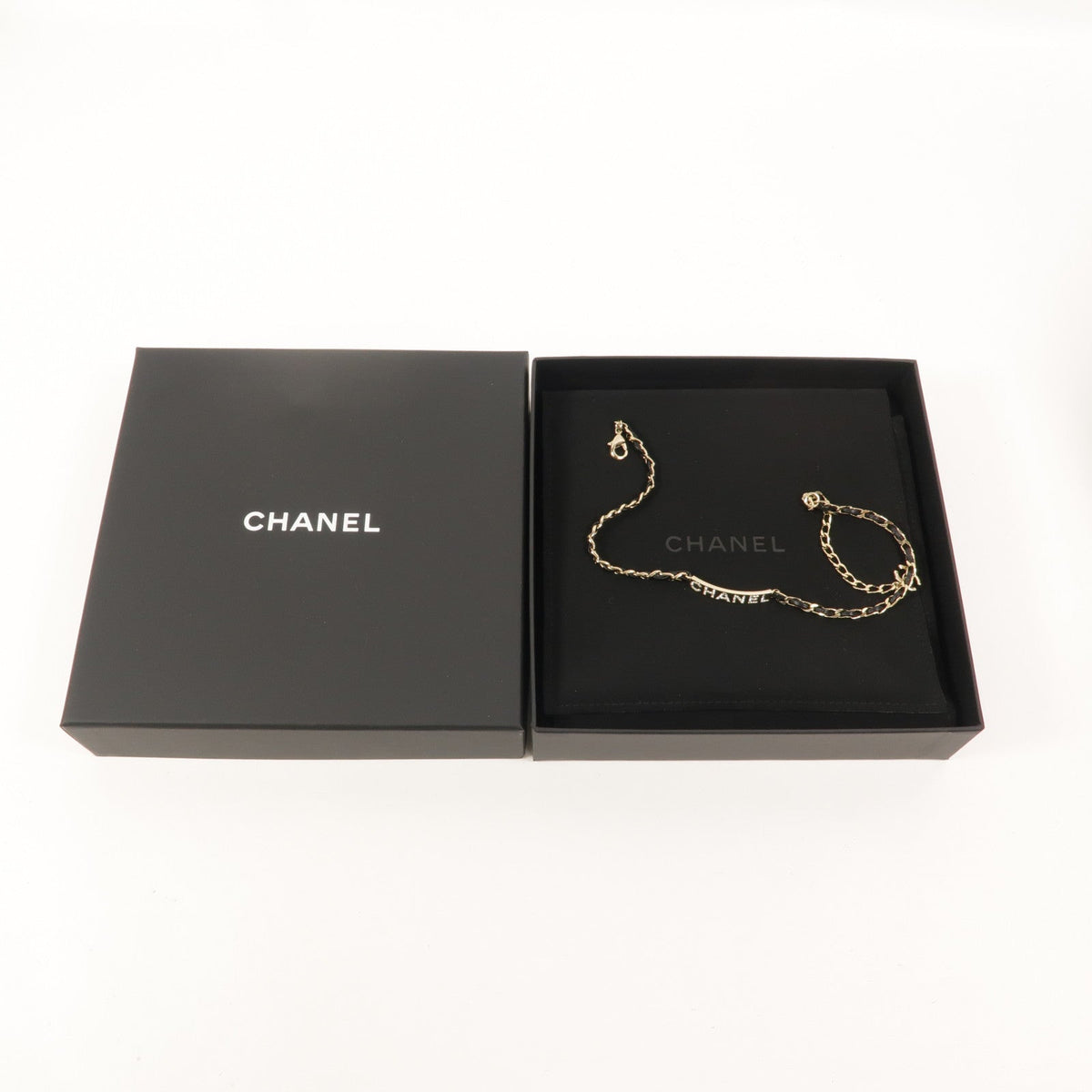 Chanel CC Choker · Lambskin & Strass