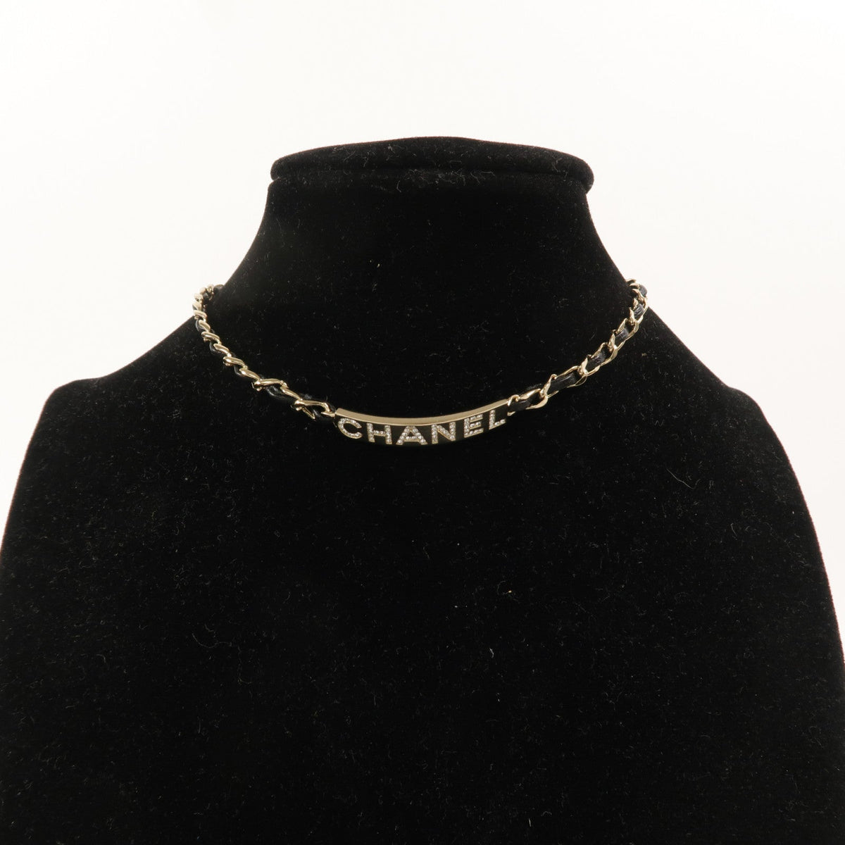 Chanel CC Choker · Lambskin & Strass