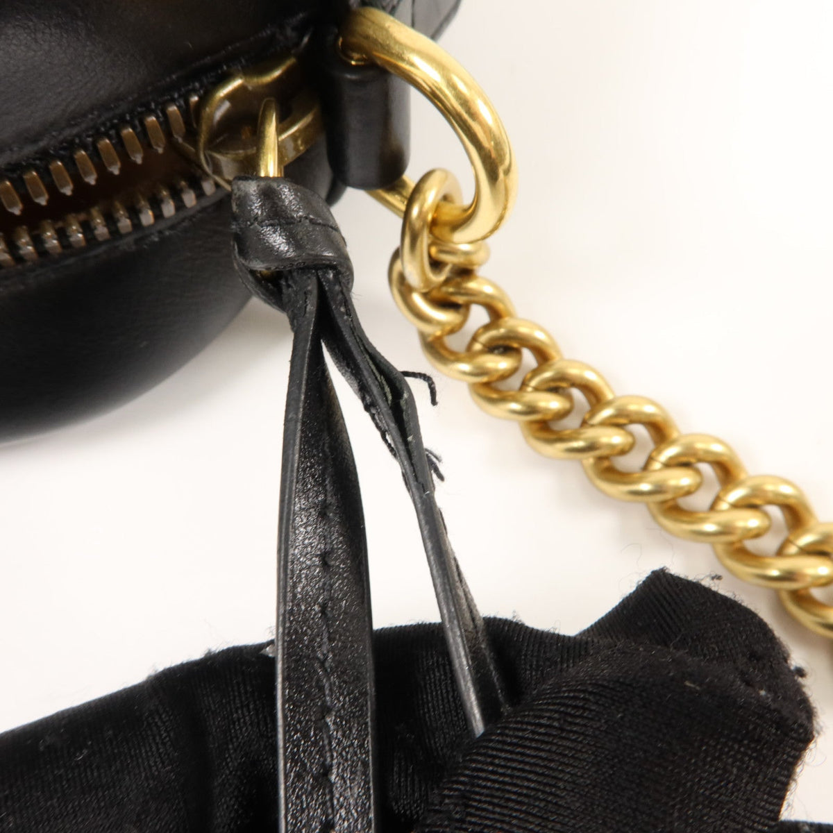 Gucci GG Marmont · Matelassé Leather