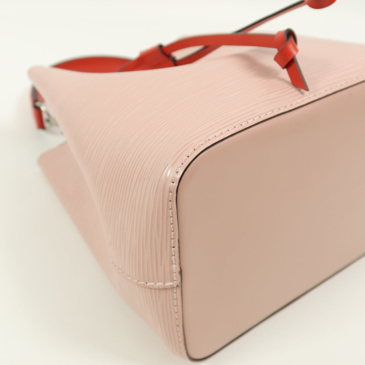 Louis Vuitton Neo Noe BB · Epi · Rose Ballerine
