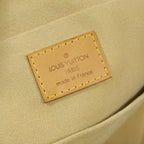 Louis Vuitton Manhattan PM · Monogram