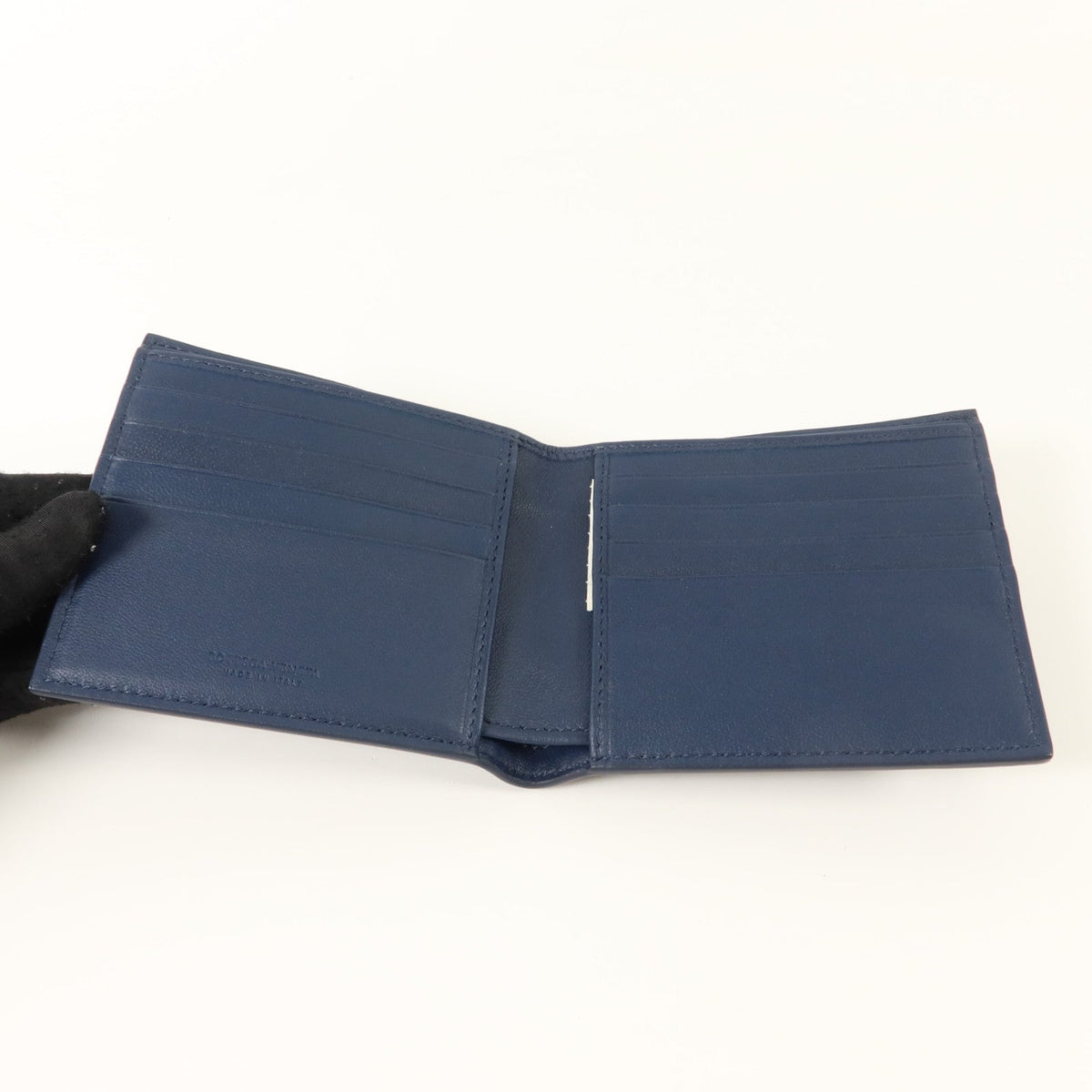 Bottega Veneta Bifold · Intrecciato Leather