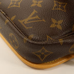 Louis Vuitton Bosphere · Monogram