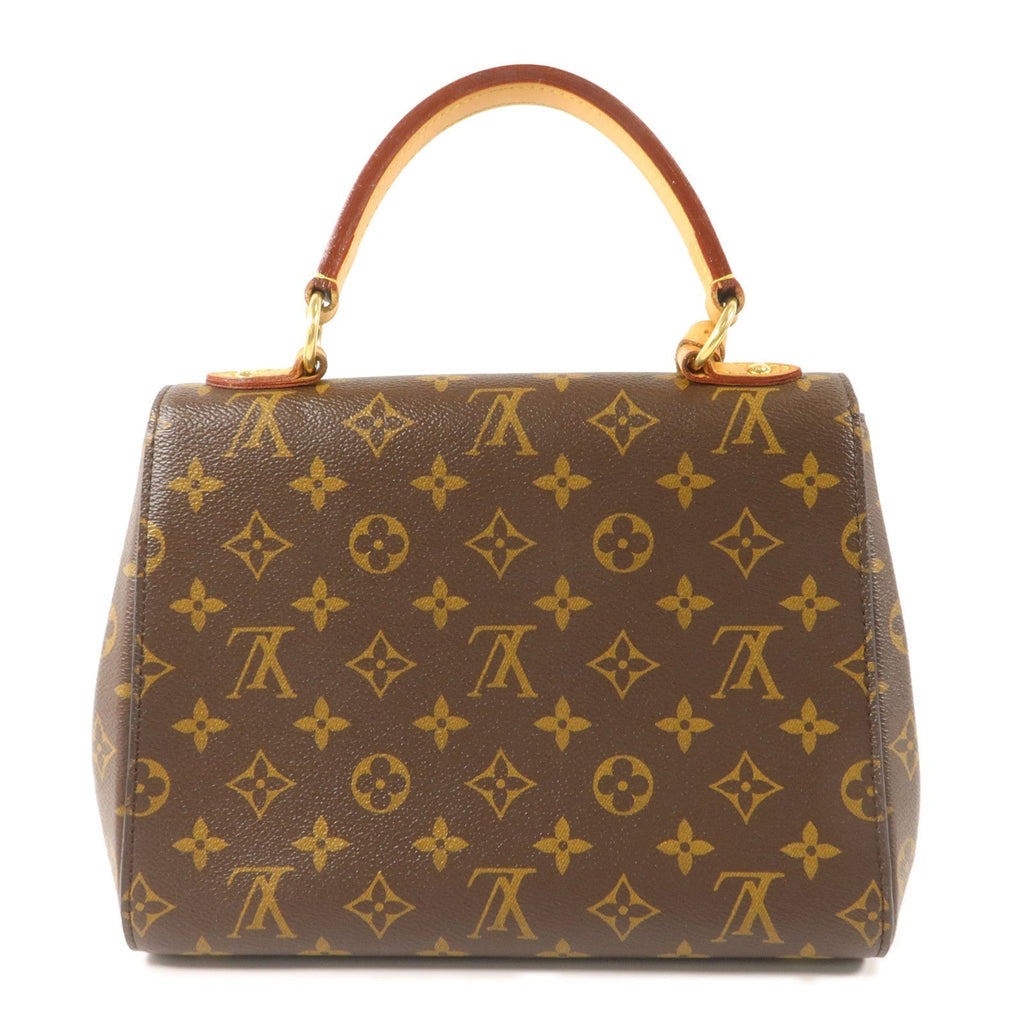 Louis Vuitton Cluny BB · Monogram