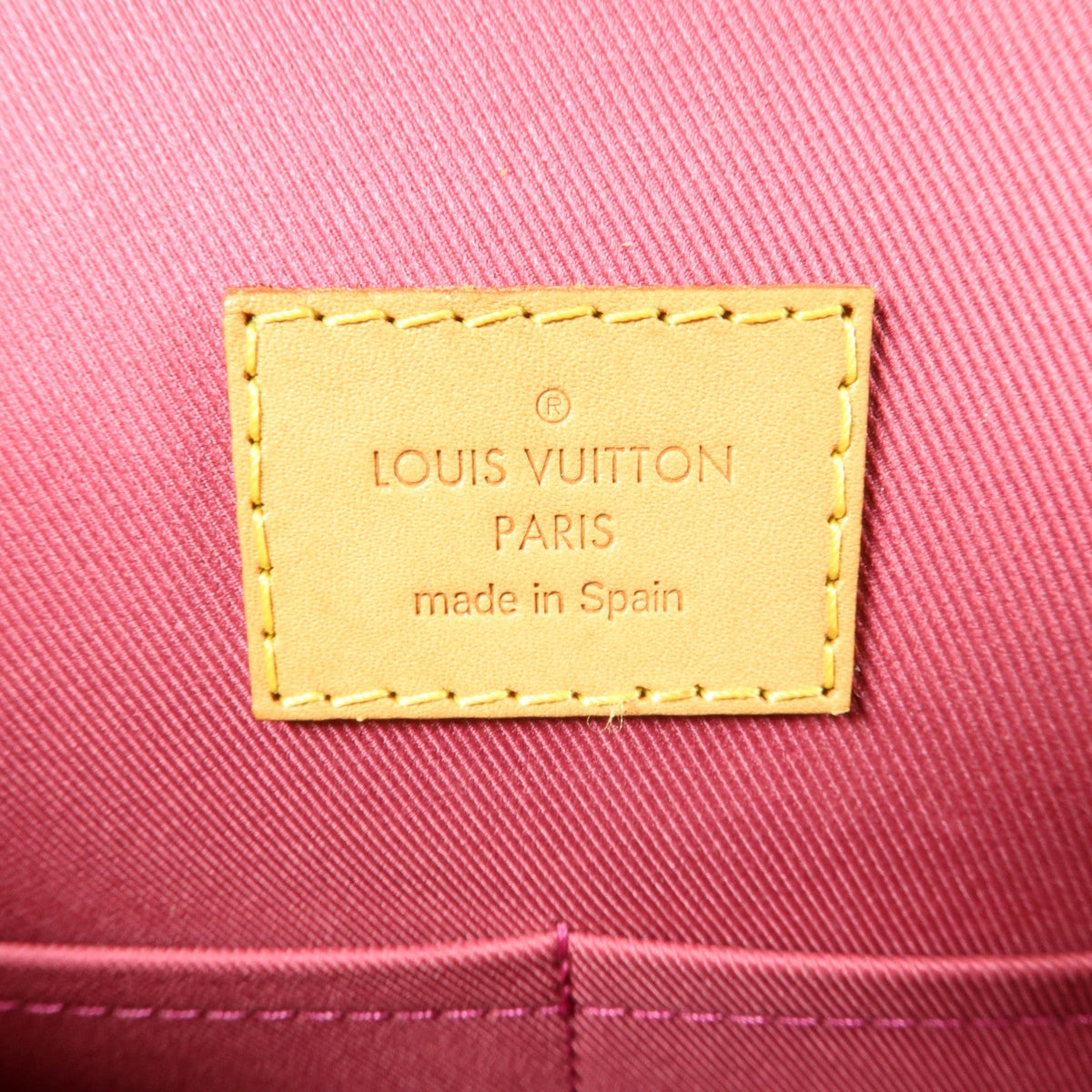 Louis Vuitton Cluny BB · Monogram