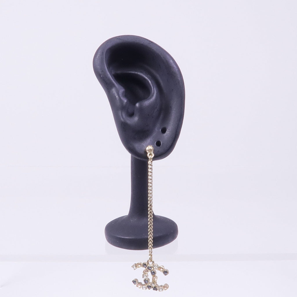 CHANEL CC Earrings · Rose Gold
