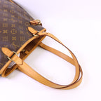 Louis Vuitton Batignolle · Monogram Tote