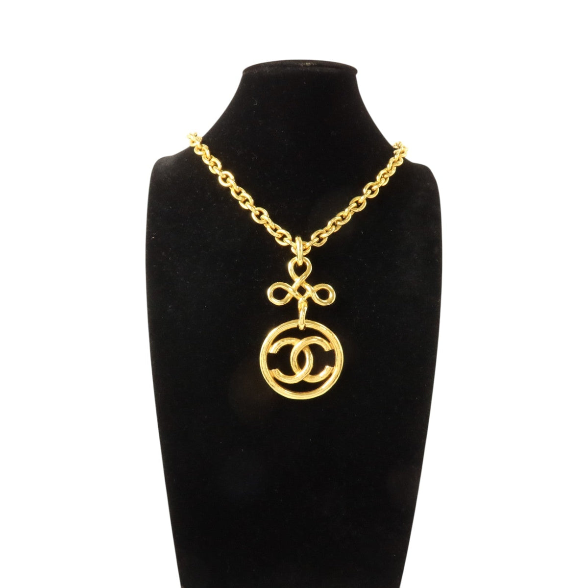 Chanel CC · Metal Necklace