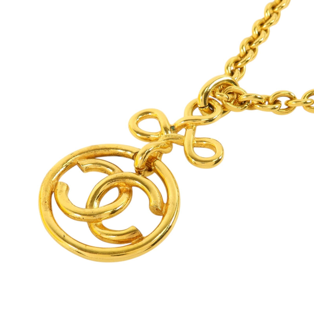 Chanel CC · Metal Necklace