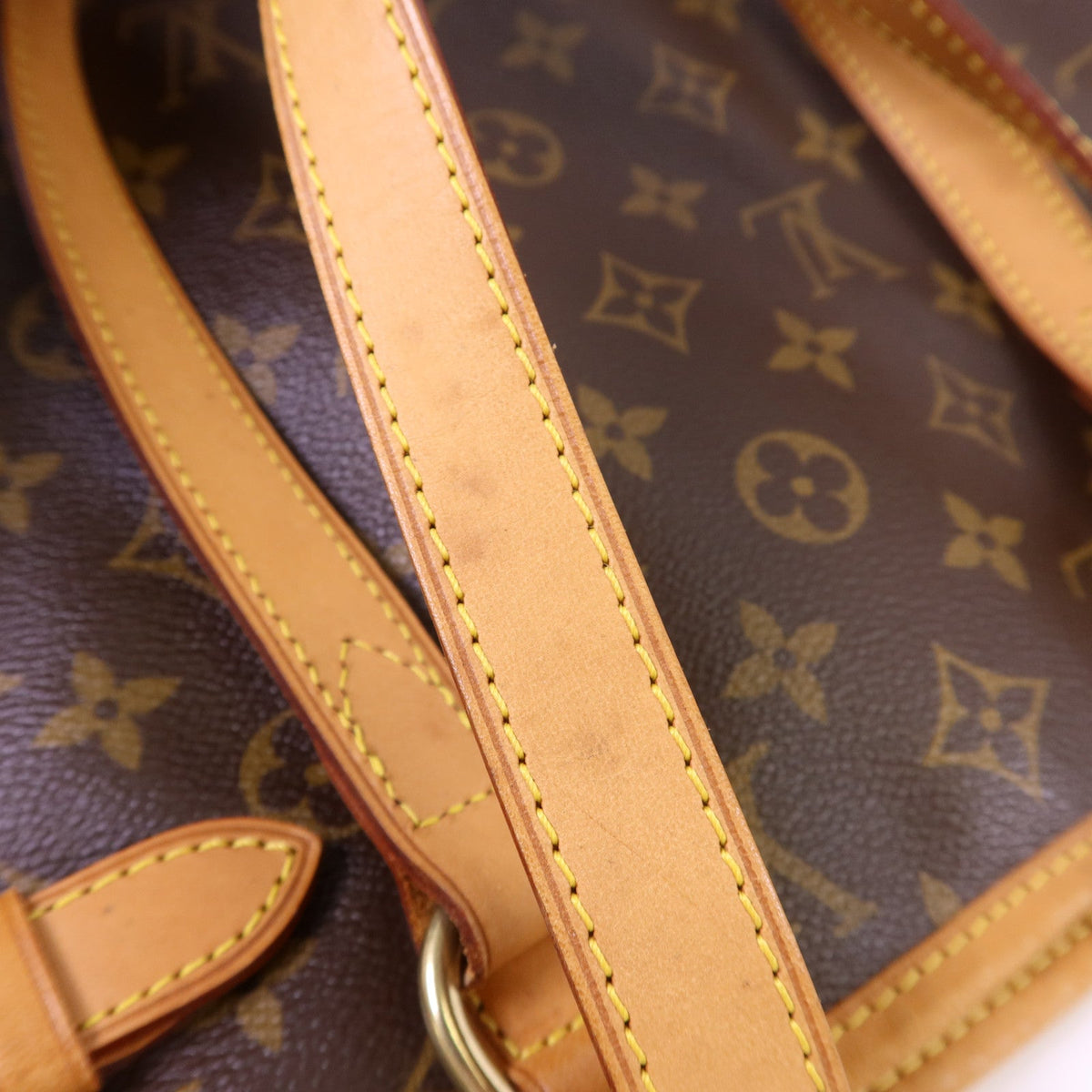 Louis Vuitton Batignolle · Monogram Tote