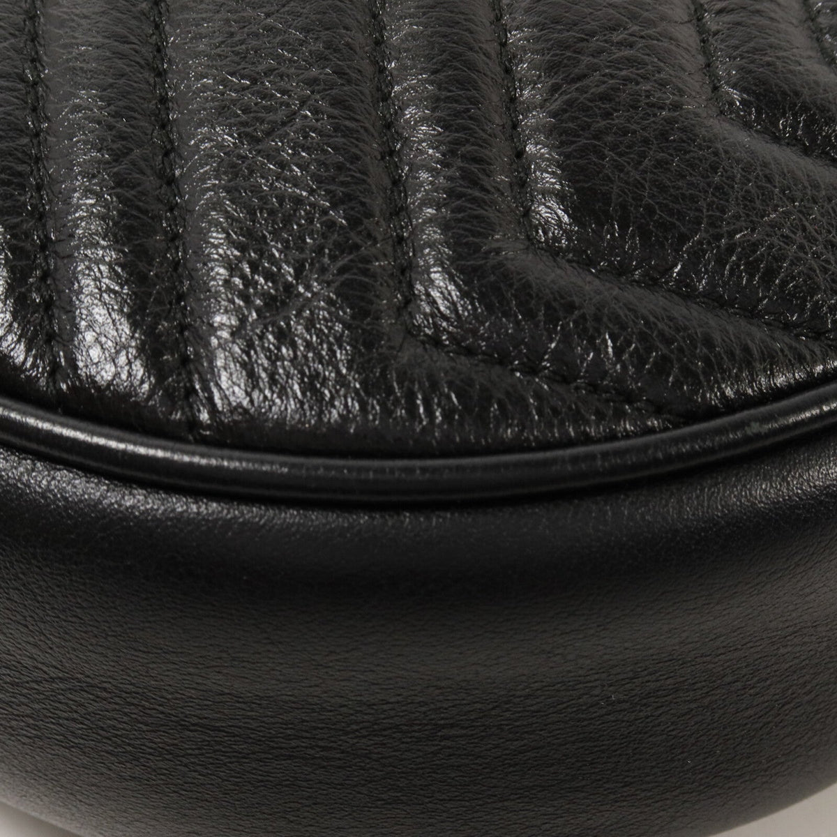 Gucci GG Marmont · Round Shoulder Bag