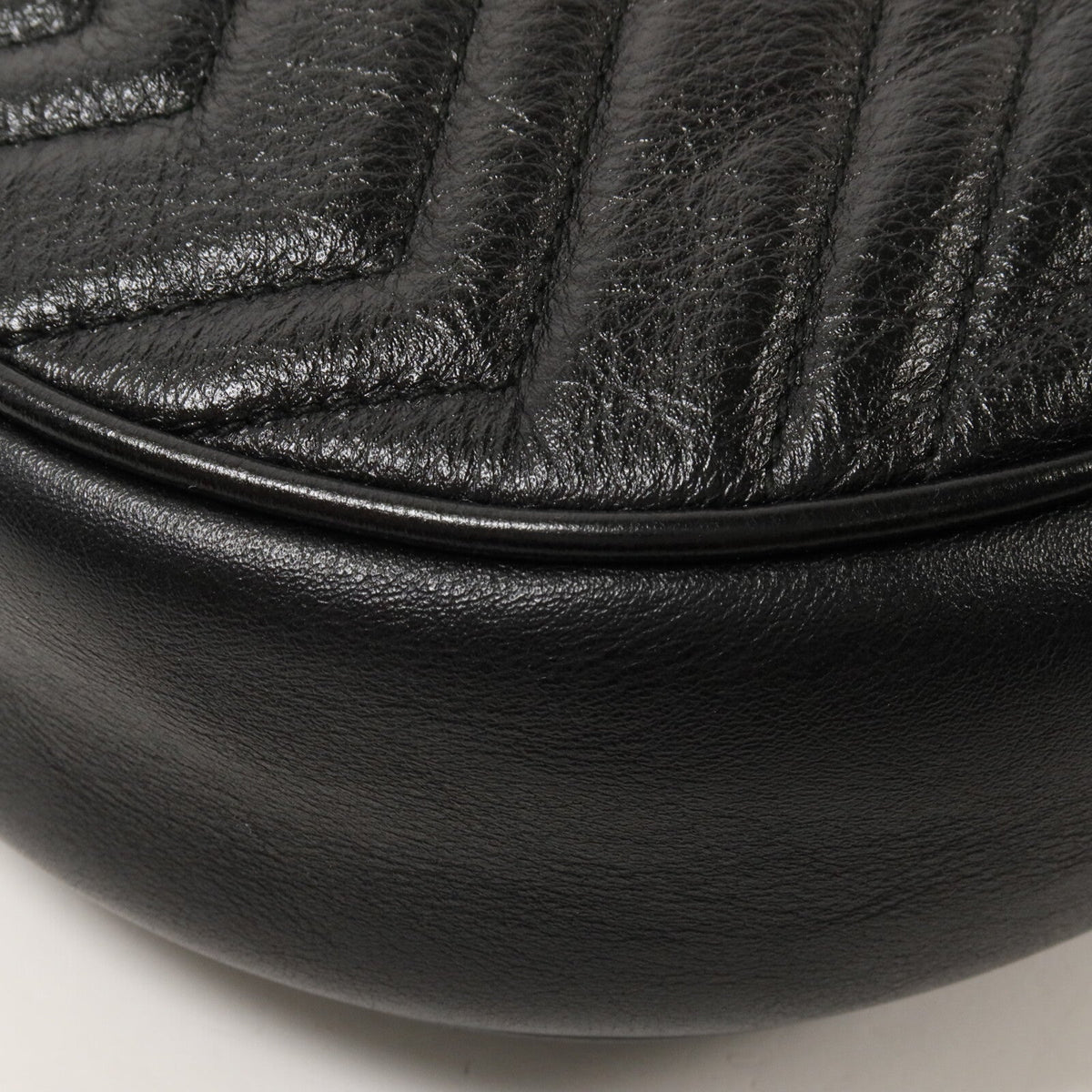 Gucci GG Marmont · Round Shoulder Bag