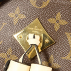 Louis Vuitton Saintonge · Monogram