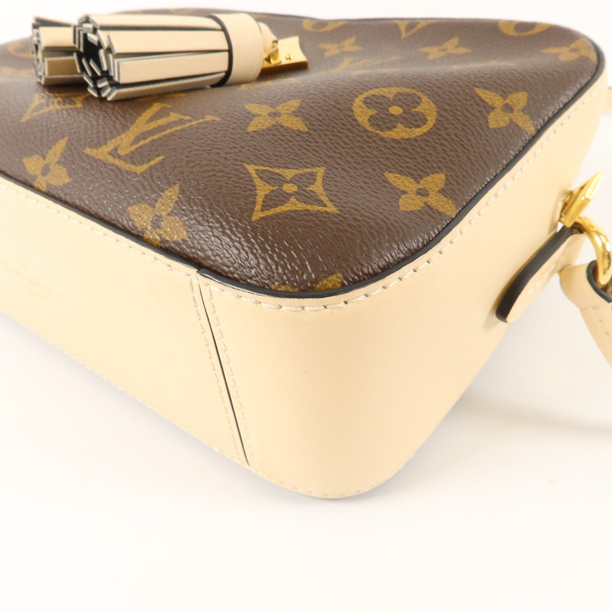 Louis Vuitton Saintonge · Monogram
