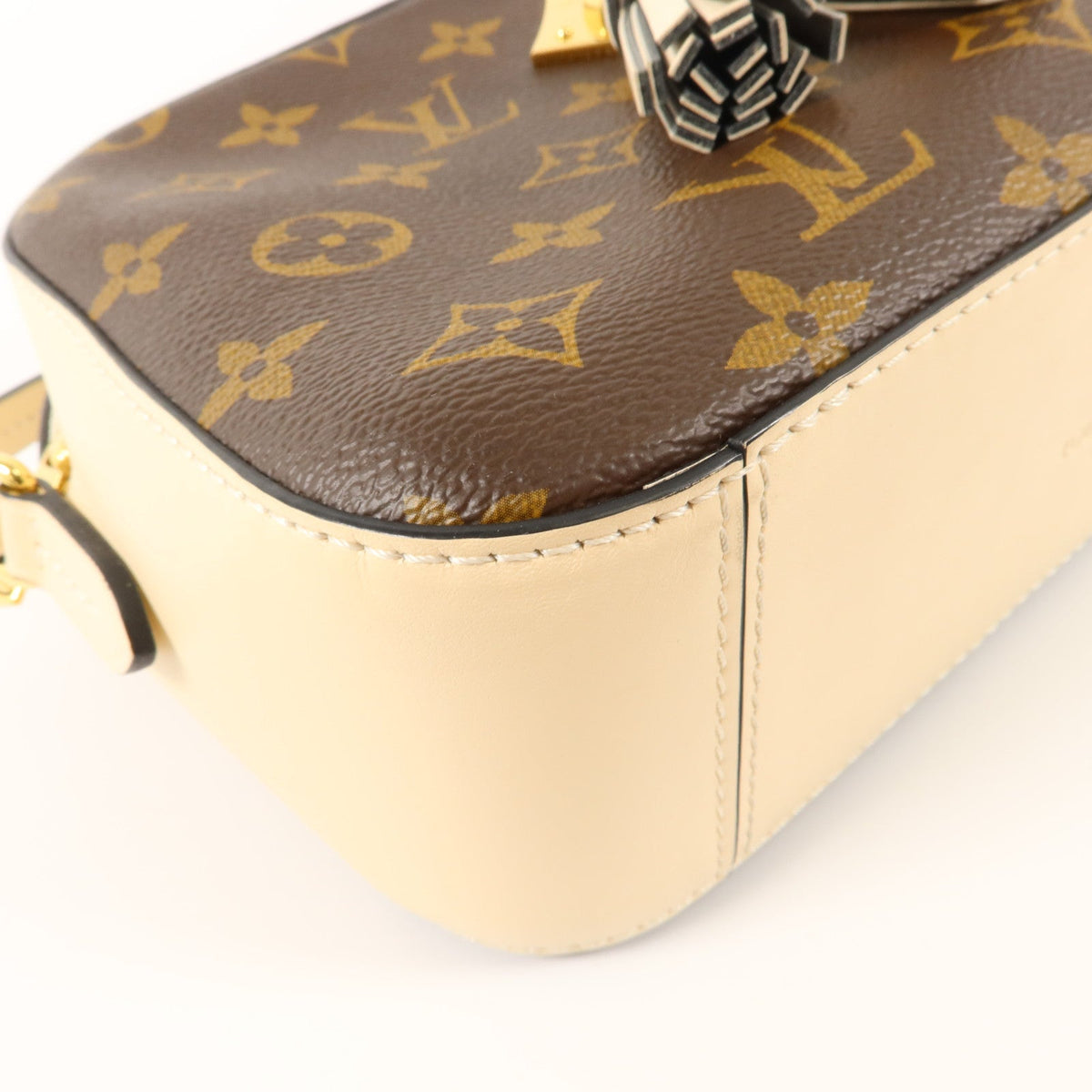 Louis Vuitton Saintonge · Monogram