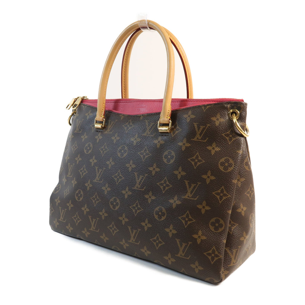 Louis Vuitton Pallas · Monogram
