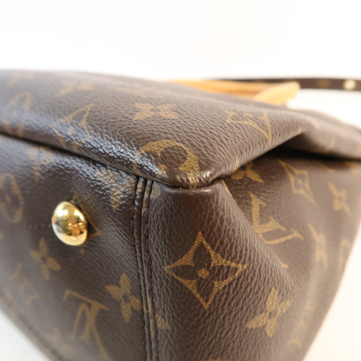 Louis Vuitton Pallas · Monogram