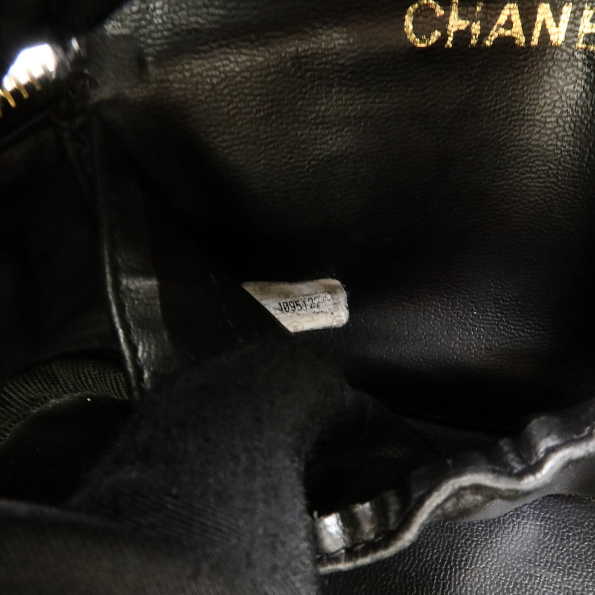 Chanel Vintage · Lambskin Hand Bag
