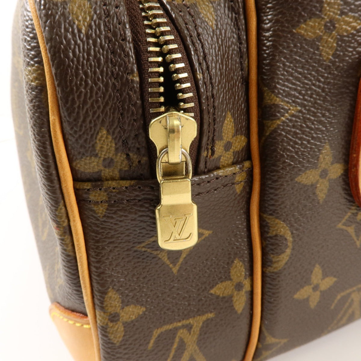 Louis Vuitton Nile · Monogram