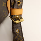 Louis Vuitton Nile · Monogram