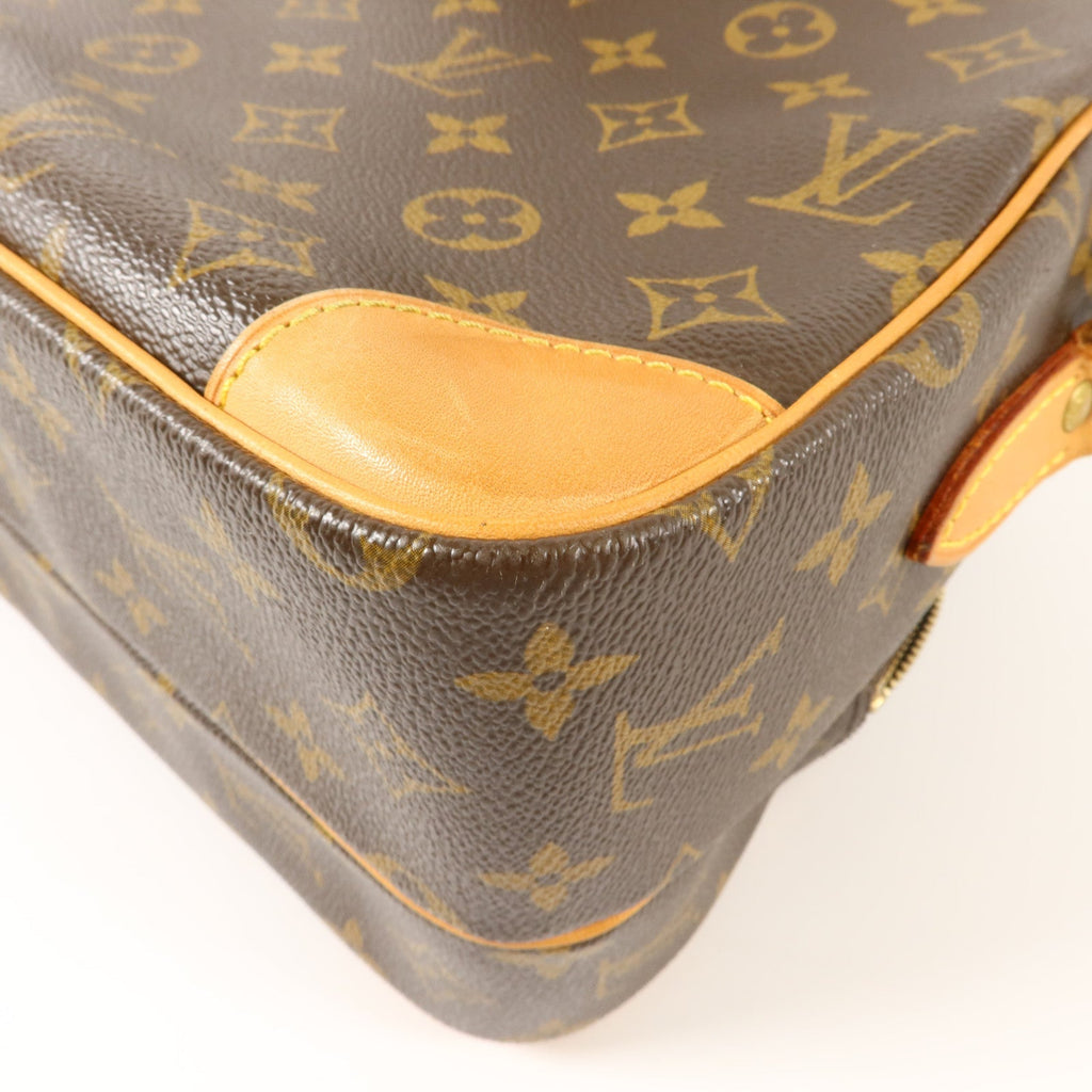 Louis Vuitton Nile · Monogram