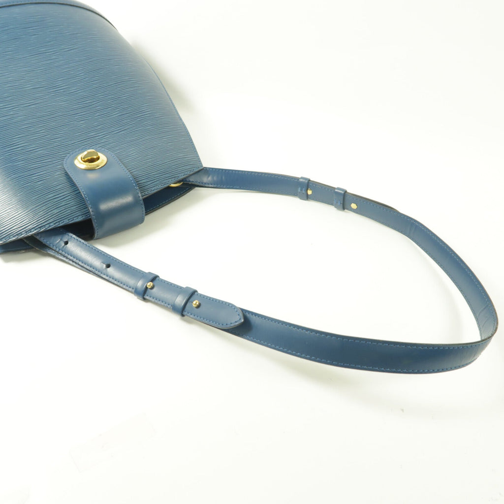 LOUIS VUITTON Cluny · Epi Leather