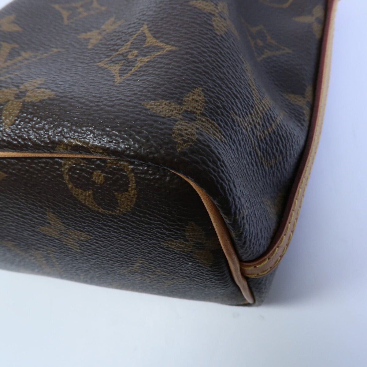 Louis Vuitton Nano Noé · Monogram