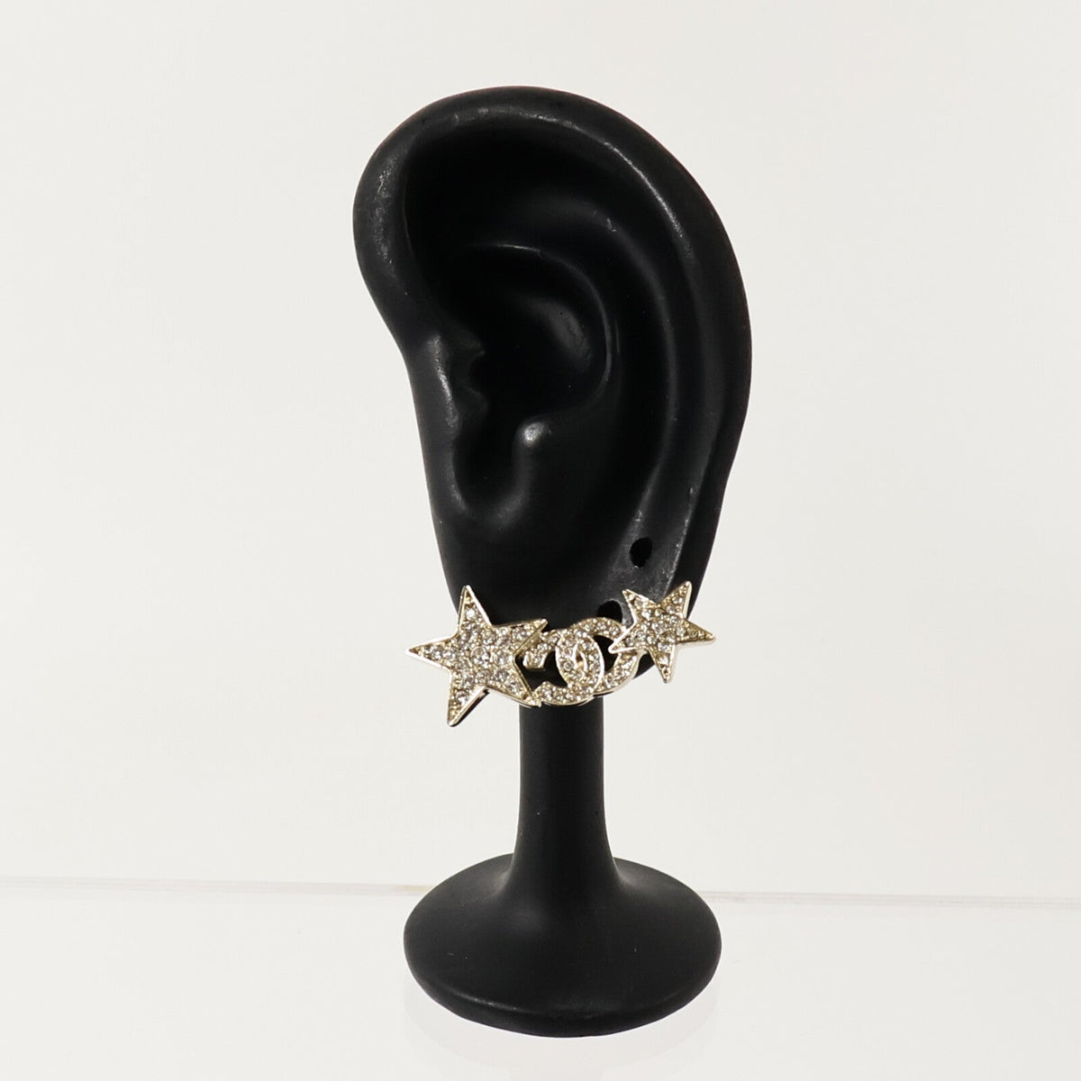 Chanel CC · Earrings · Metal