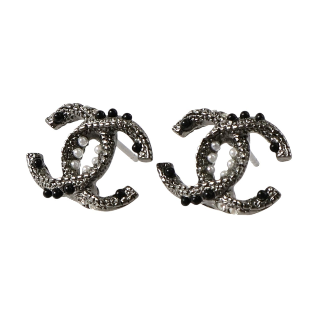 Chanel CC Earrings · Resin