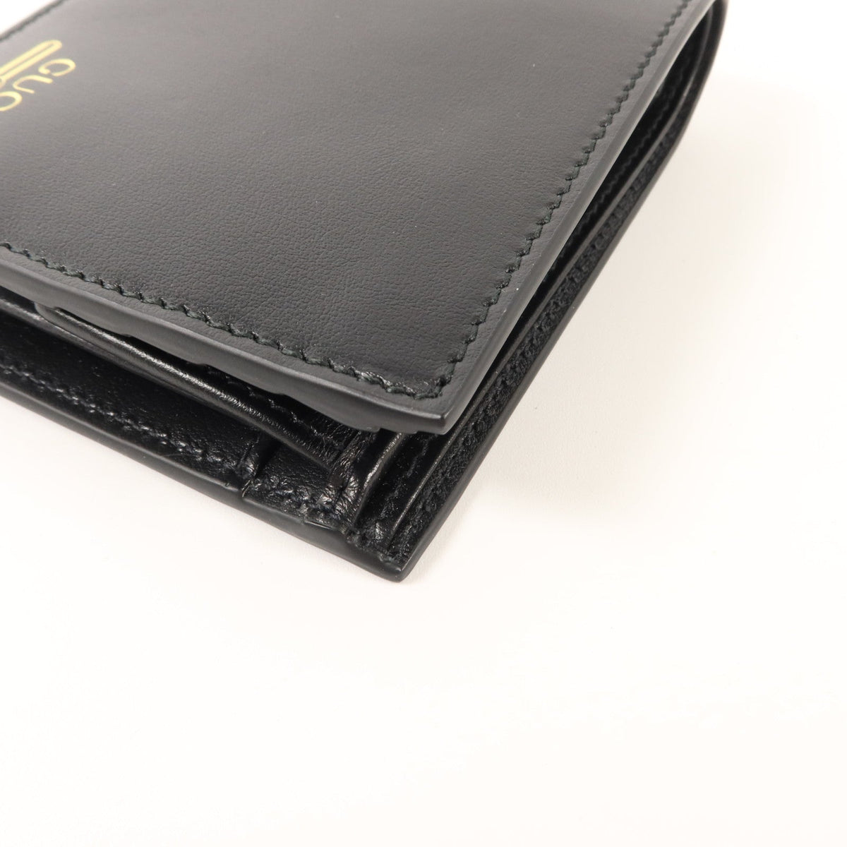 Gucci GG · Calfskin Bifold Wallet