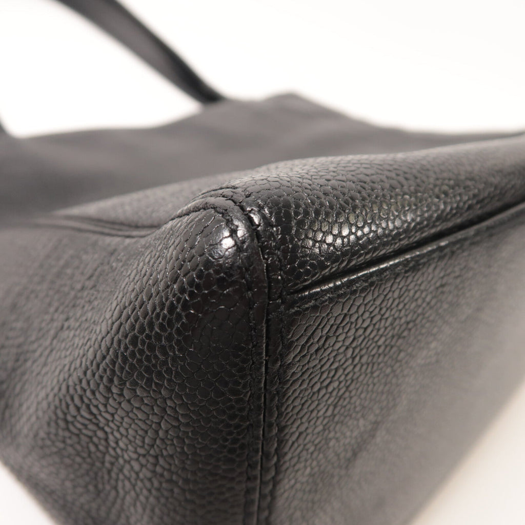 Chanel Vintage · Calfskin · GHW