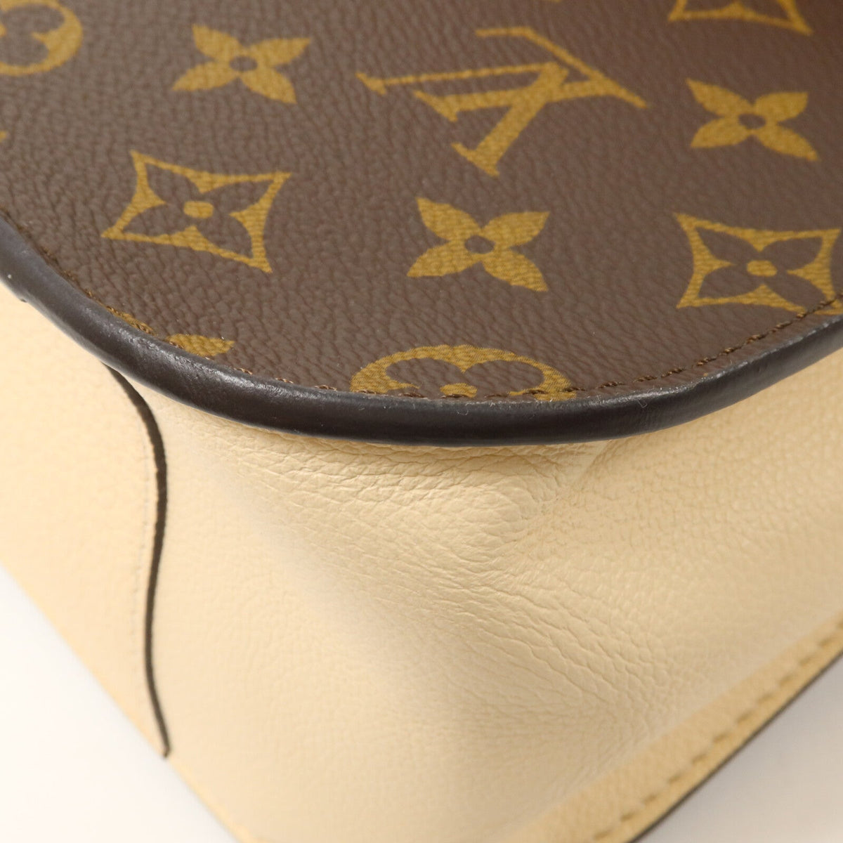 Louis Vuitton Vaugirard · Monogram