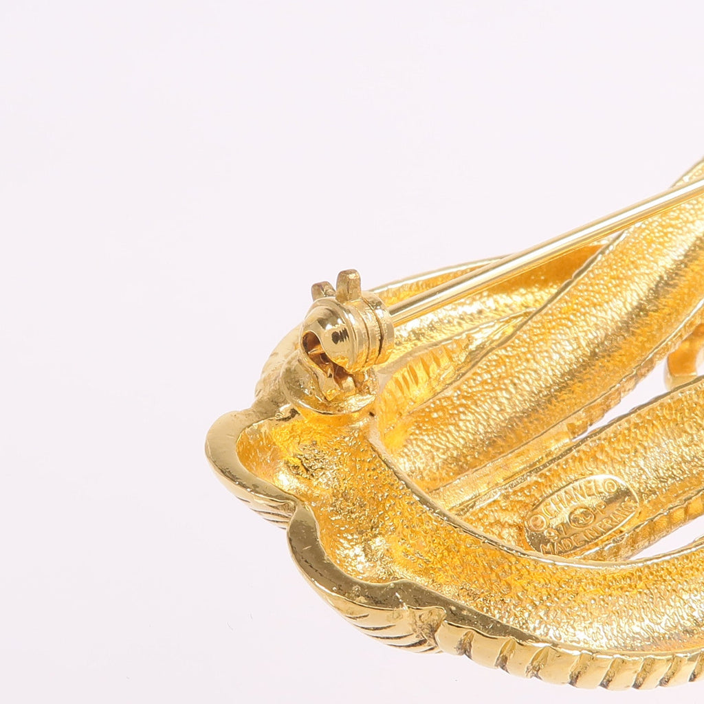 Chanel CC Brooch · Gold-Tone