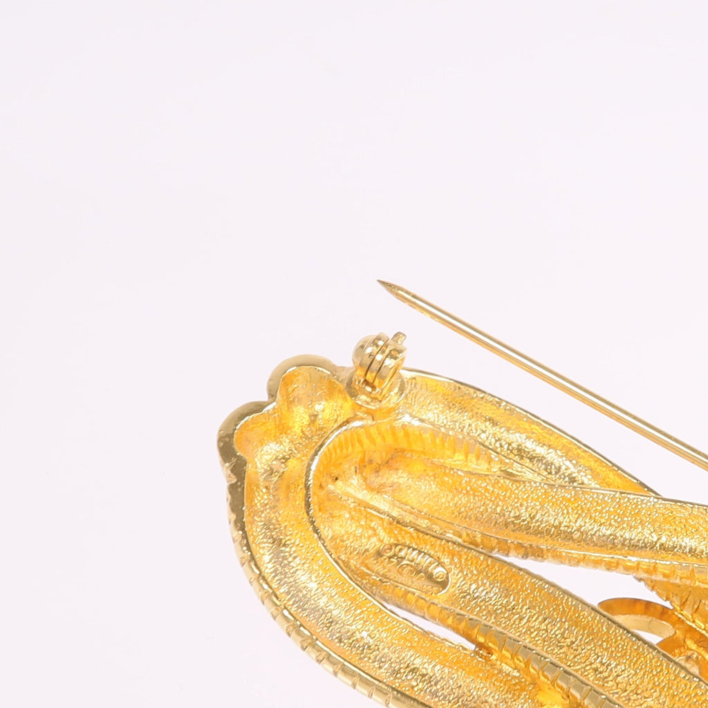 Chanel CC Brooch · Gold-Tone