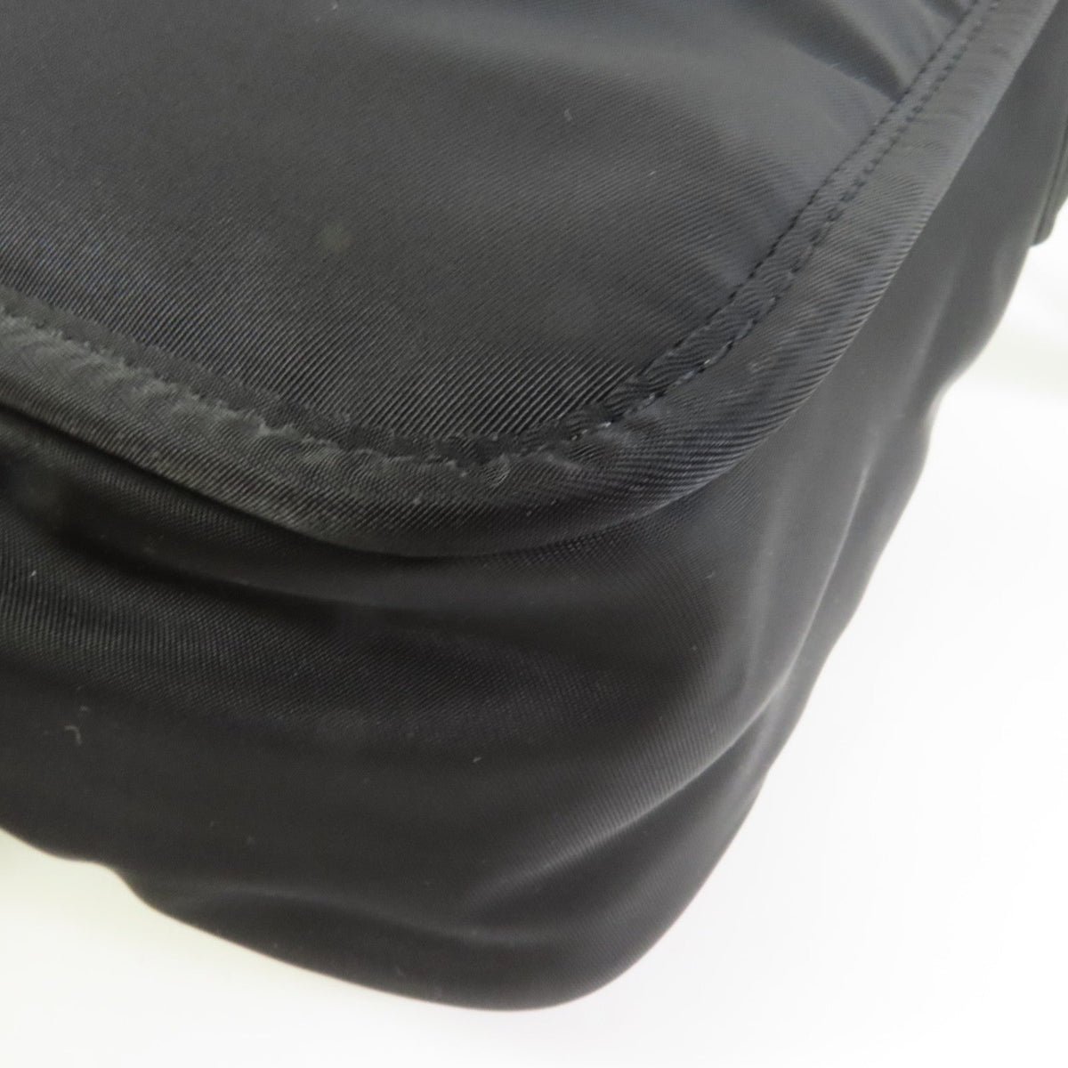 Saint Laurent Niki · Messenger · Nylon